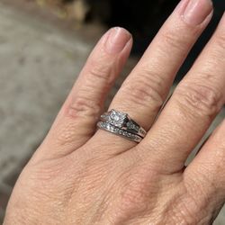 Desire Jewelry - My wedding set fits perfectly!
