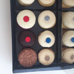 Sparkle Cupcakery