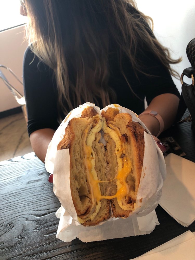 WHITE CUP DONUTS 46 Photos & 39 Reviews Donuts 1149 W Redondo