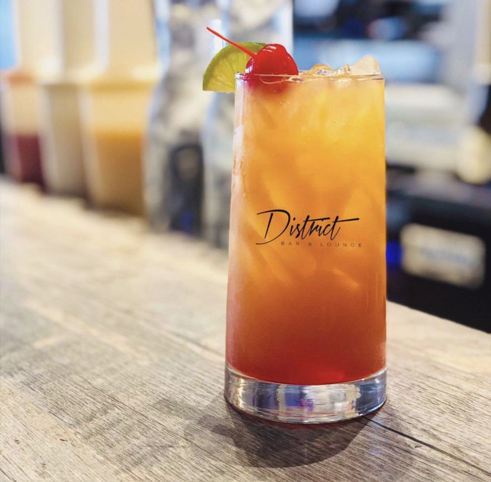 DISTRICT BAR & LOUNGE Updated June 2024 22 Photos 1014 N 3rd St, Harrisburg, Pennsylvania