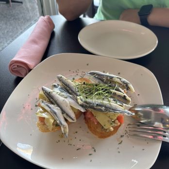 Tres Muchachos - Breakfast & Brunch Near Me - Costa Mesa, California