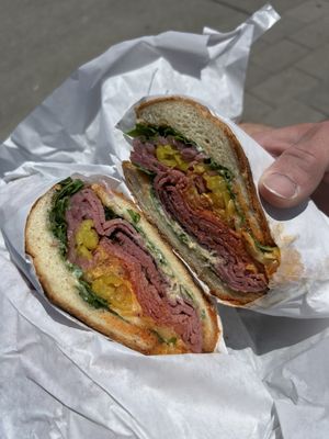 Rhea's Deli & Market by null