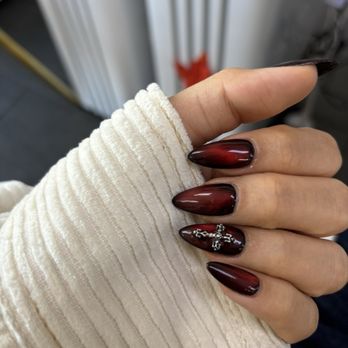 Oasis Nails - Nail Salons Near Me - Sacramento, California
