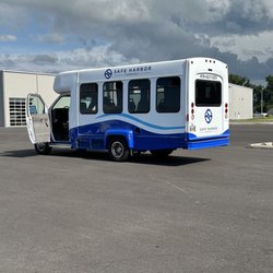 Safe Harbor Sandusky - Shuttle to town