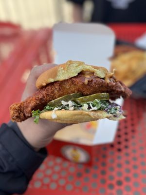 Dave's Hot Chicken by null