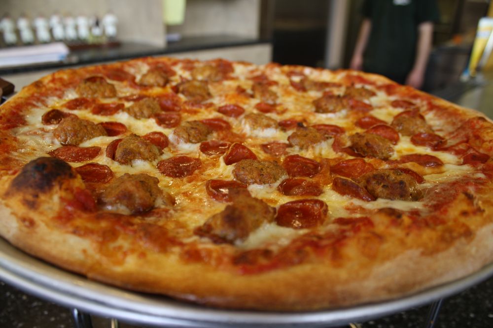 DOM’S PIZZERIA 22 Photos & 36 Reviews Pizza 502 Cavitt Ave