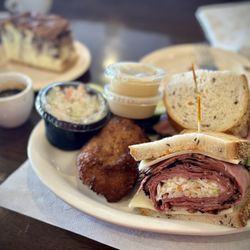 Flakowitz of Boynton - The Famous "Sloppy Joe", potato cake, applesauce, coleslaw and homemade pickle.