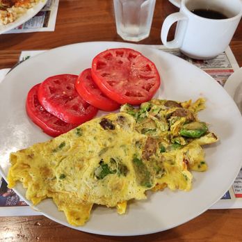 Pompton Queen Diner - Chorizo omelet - Diners Near Me - Pompton Plains, New Jersey
