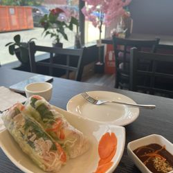 Pho Angel - Salad roll