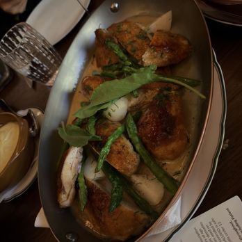 Mamani - Amish chicken was incredibly tender and juicy - French Near Me - Dallas, Texas