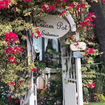 Cream Pot - Breakfast & Brunch Near Me - Honolulu, Hawaii