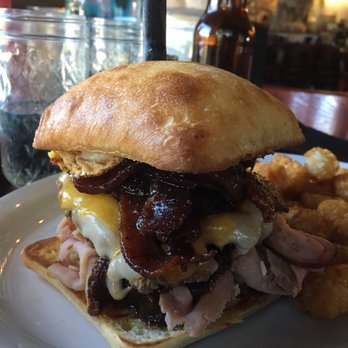 Chow Gastropub - American Near Me - Springfield, Oregon