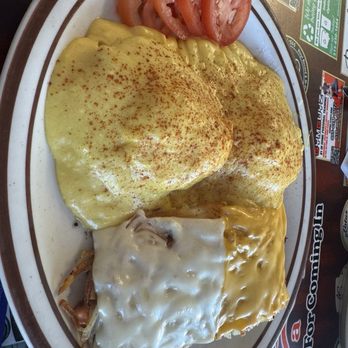 Waveland Cafe - Eggs Benedict with half an order of the everything hashbrowns - Breakfast & Brunch Near Me - Des Moines, Iowa Waveland Cafe - Eggs Benedict with half an order of the everything hashbrowns - Breakfast & Brunch Near Me - Des Moines, Iowa
