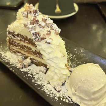The Sweet Sap - Carrot Cake - New American Near Me - Flushing, New York The Sweet Sap - Carrot Cake - New American Near Me - Flushing, New York