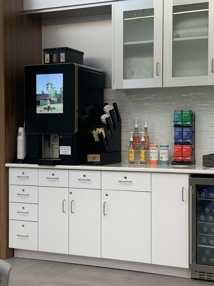 GREG HUBLER FORD Updated May 2024 6400 W Hometown Blvd, Muncie