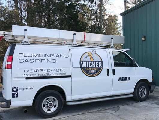 Wicker Trade Service Logo