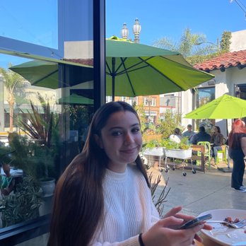 True Food Kitchen - Great atmosphere! - Vegetarian Near Me - Pasadena, California True Food Kitchen - Great atmosphere! - Vegetarian Near Me - Pasadena, California