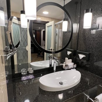Hyatt Regency Hesperia - Hotels Near Me - Madrid, M