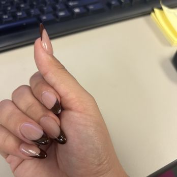 Saguaro Nails Bar - Nail Salons Near Me - Glendale, Arizona