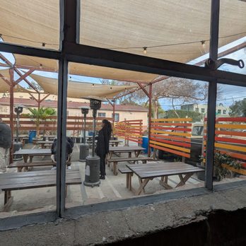 Cerveceria Del Pueblo - Outdoor patio - Breweries Near Me - Pasadena, California