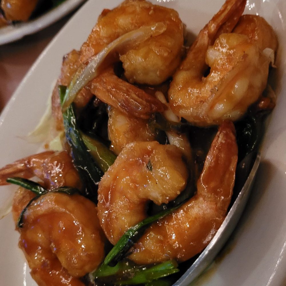 Lees Hawaiian Islander - Asian Fusion Near Me - Lyndhurst, New Jersey