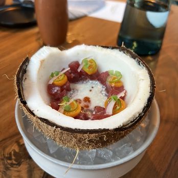Nomade - TUNA CRUDO - Mexican Near Me - Austin, Texas