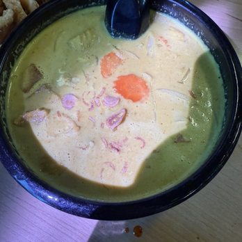 Mekong Kitchen - yellow curry - Laotian Near Me - Alameda, California Mekong Kitchen - yellow curry - Laotian Near Me - Alameda, California