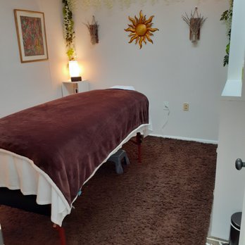 Serenity By Kevin - Serenity By Kevin - Studio - Massage Therapy Near Me - Leesburg, Virginia Serenity By Kevin - Serenity By Kevin - Studio - Massage Therapy Near Me - Leesburg, Virginia