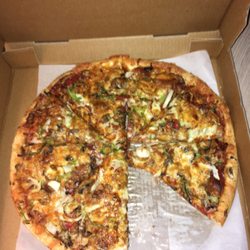 Zedas - Large house special pizza