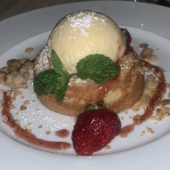Queensview Steakhouse - Butter cake - Steakhouses Near Me - Long Beach, California