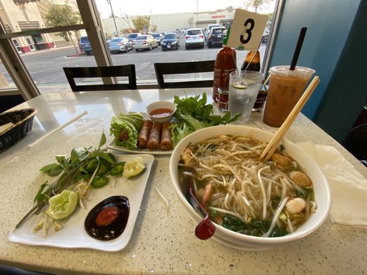 Pho Saigon Le by null