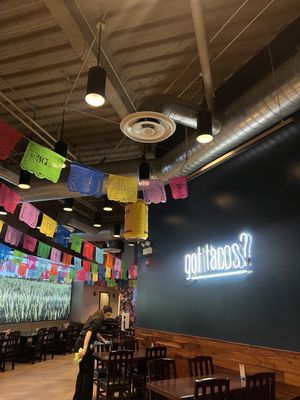 TECALITLAN MEXICAN KITCHEN & MARGARITA BAR by null