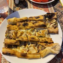 Pınar Pide & Çöp Şiş - Steak and mushroom Pide.