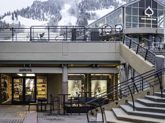 Aspen Collection by null