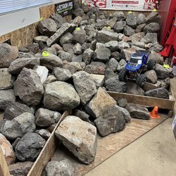 Ohana RC - Ohana RC knowledgeable friendly guys & a fun looking practice rock crawling course in store