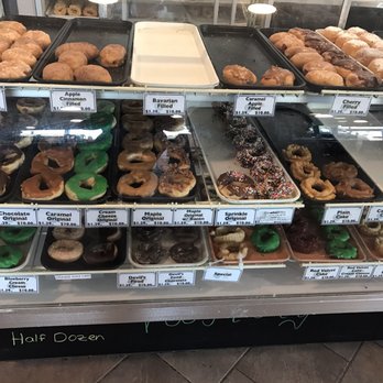 Doughdaddy's Doughnuts - Donuts! - Donuts Near Me - Versailles, Kentucky