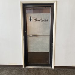 The Bare Witch - Our discreet entrance