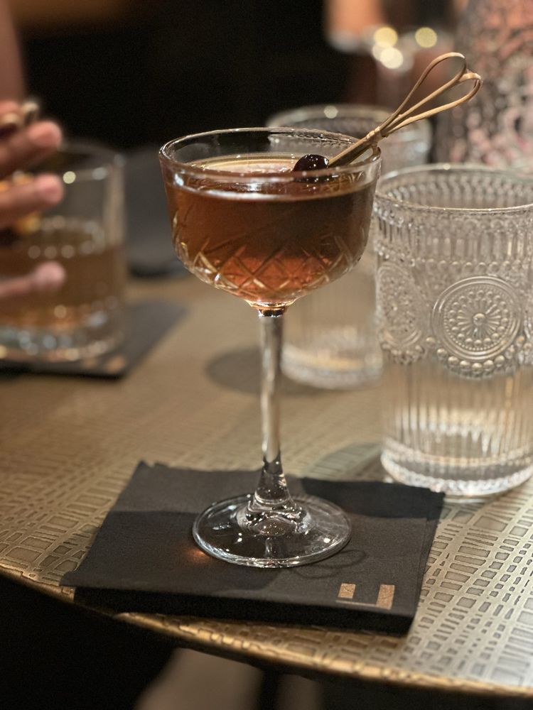 Hardwater Cocktail Room