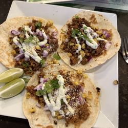 Cantina Valencia - Tacos - Chorizo