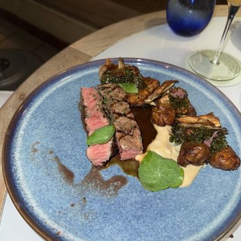 Hau Tree - wagyu - Seafood Near Me - Honolulu, Hawaii