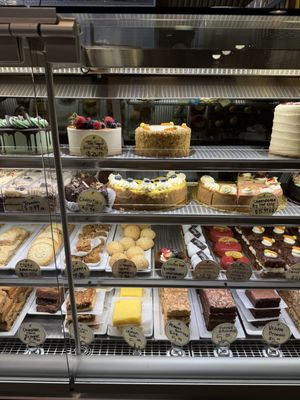 Martha's Vineyard Fine Wine & Gourmet Grocery by null