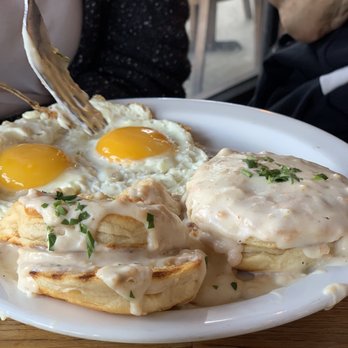 Fratelli Cafe - Biscuits and gravy - Coffee & Tea Near Me - Los Angeles, California Fratelli Cafe - Biscuits and gravy - Coffee & Tea Near Me - Los Angeles, California