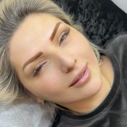 Anka Eyebrow Tattooing
