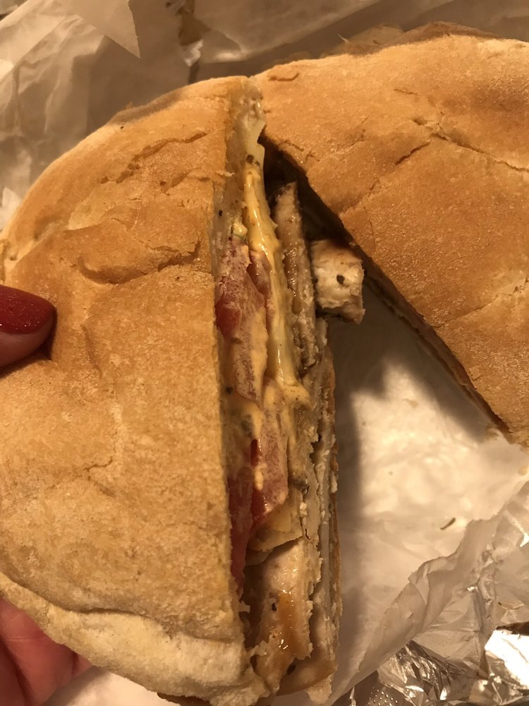 KINGS DELI 17 Photos & 10 Reviews Delis 751 Kings Hwy E