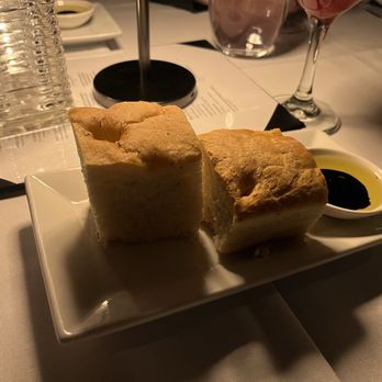 Valley Restaurant & Tavern - Caterers Near Me - St Catharines, Ontario