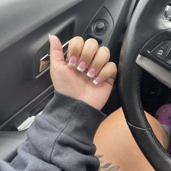 Luxury Nails - Nail Salons Near Me - Indianapolis, Indiana