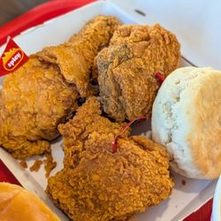 Jollibee - Chickenjoy