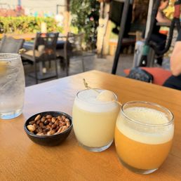 Lychee pisco sour