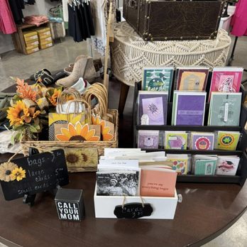 Sassy Sunflower - Women's Clothing Near Me - Ottumwa, Iowa Sassy Sunflower - Women's Clothing Near Me - Ottumwa, Iowa