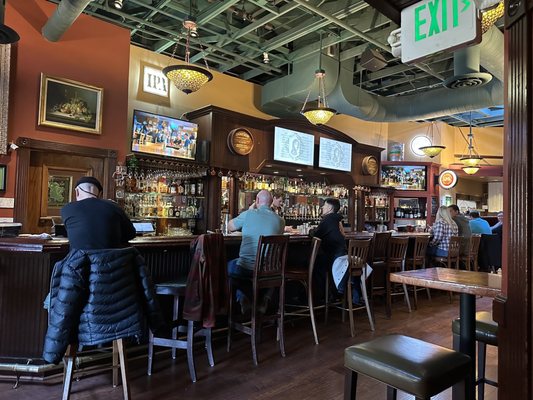 Rosie McCann's Irish Pub & Restaurant by null